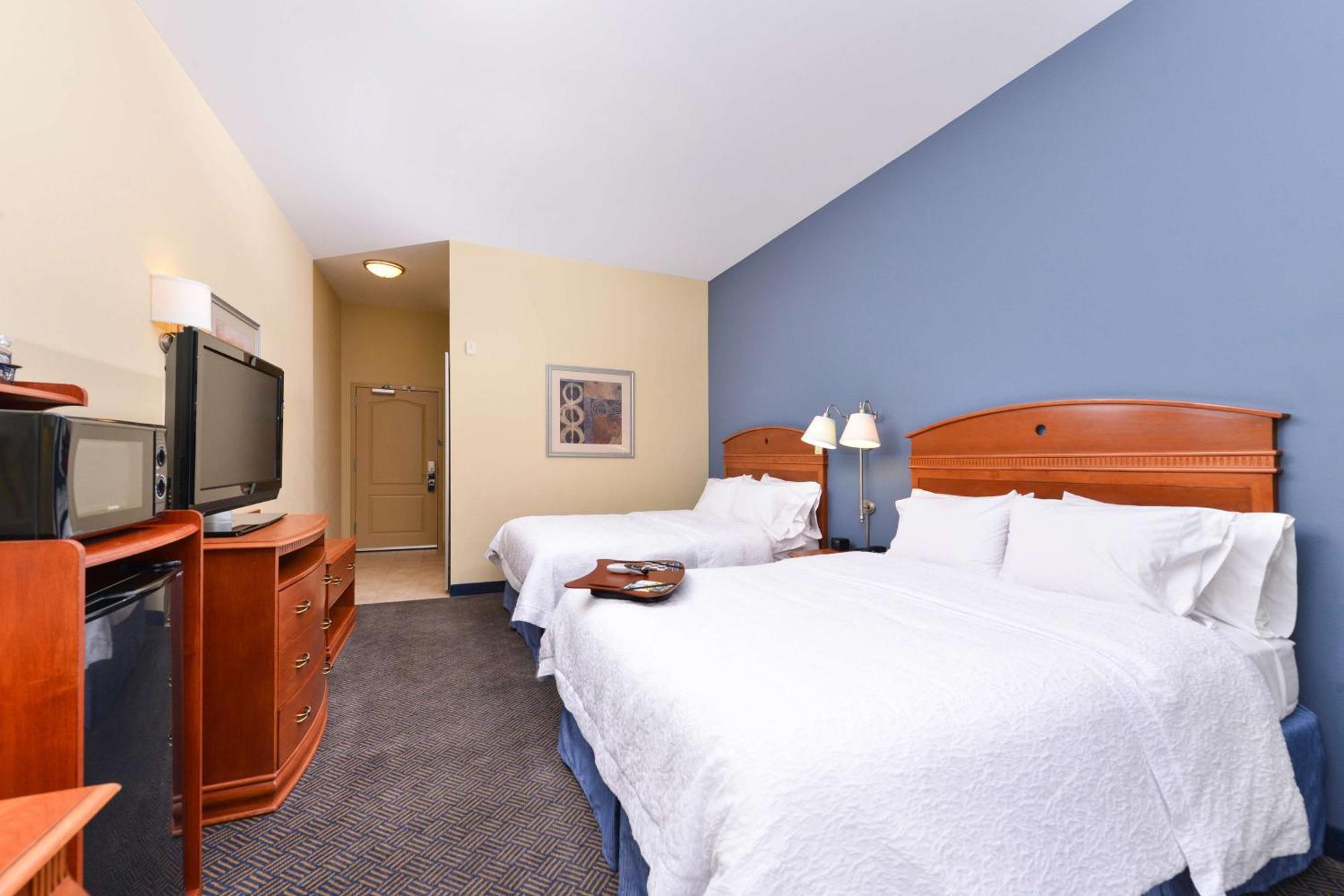 Hampton Inn Эванстон Экстерьер фото