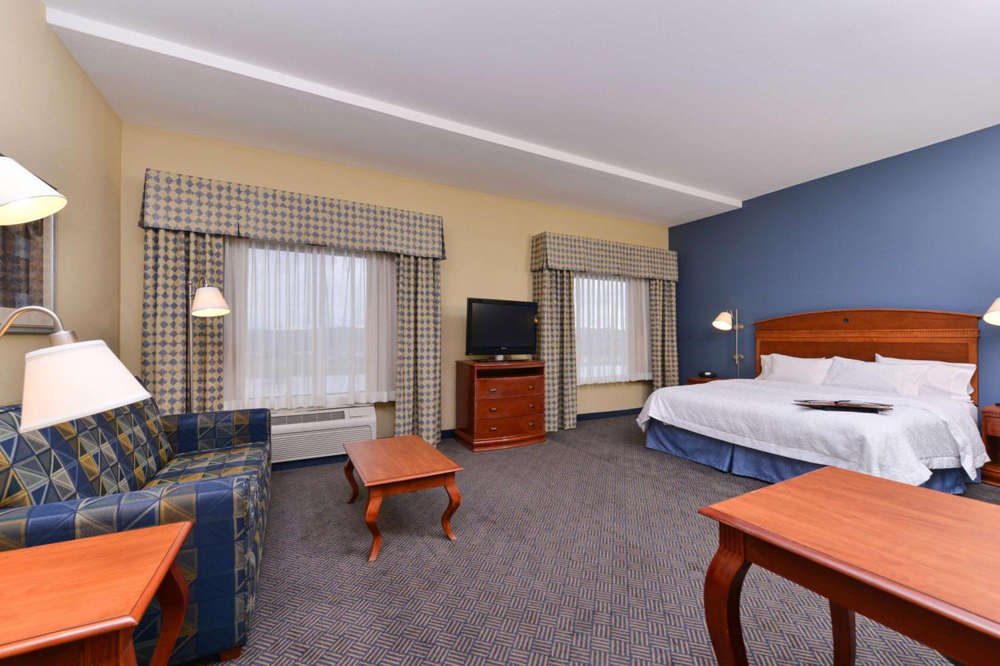 Hampton Inn Эванстон Экстерьер фото