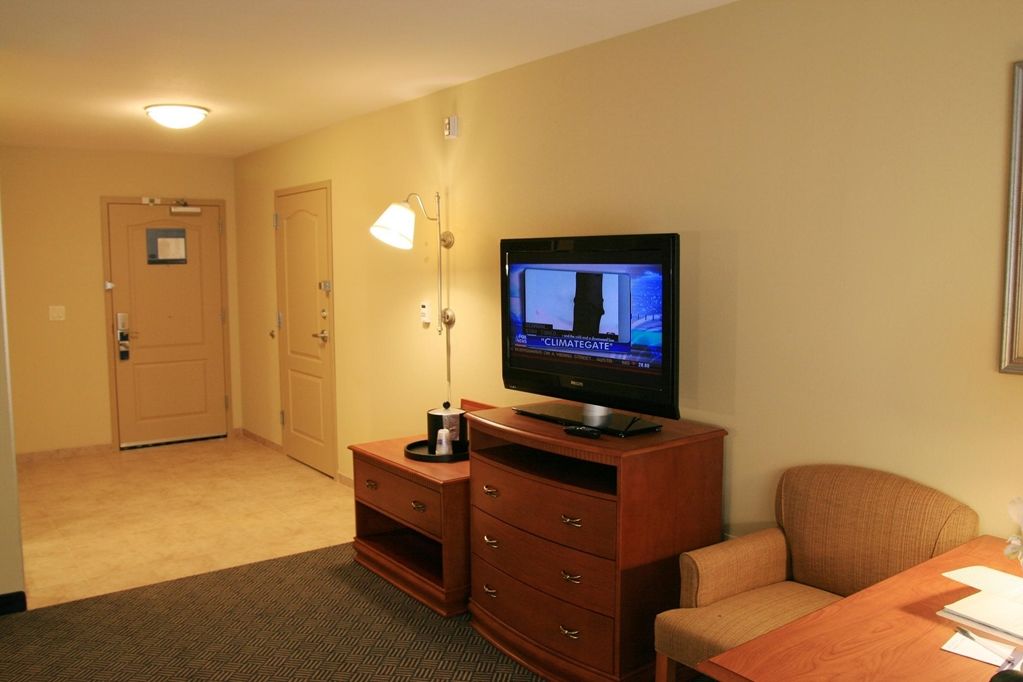Hampton Inn Эванстон Номер фото